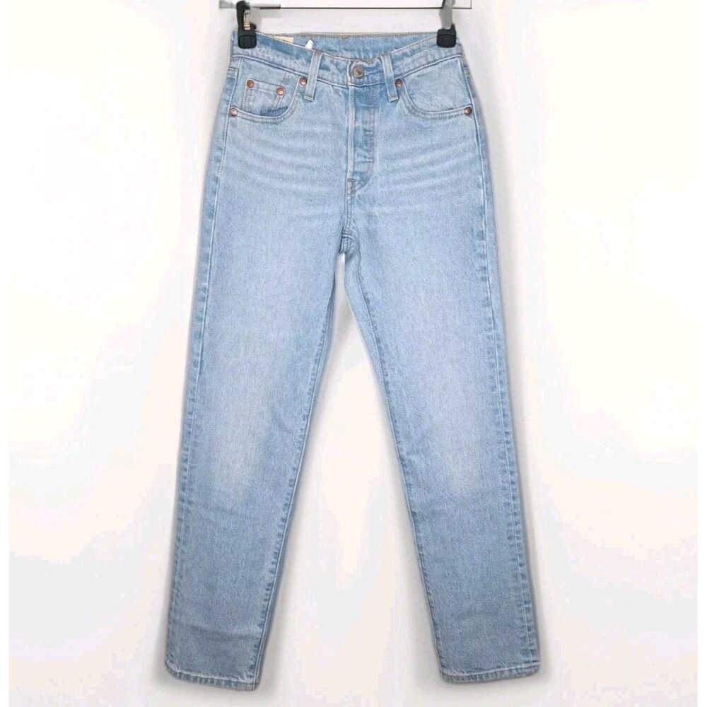 Levi’s Premium 501 Button Fly Women's Jeans 23x30 Light Stone Wash Denim
